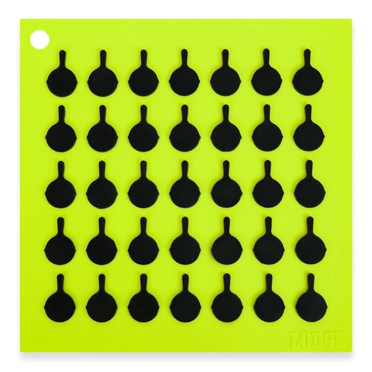 Коврик квадратный 17,78*17,78 см зеленый, с черным рисунком силиконовый /Lodge Подставка квадратная с логотипом сковороды, зеленая