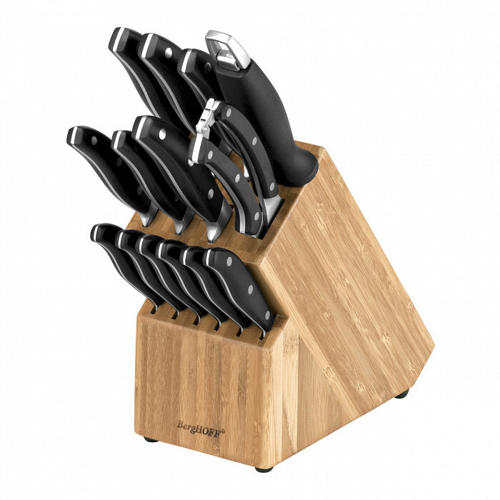 Набор ножей 15пр кованные  /BergHOFF Универсальный набор ножей для всех кулинарных задач.Нож для очистки - маленький и легкий, с прямой режущей кромкой. Это по-настоящему универсальный нож, идеальный для очистки и других мелких работ. Часто используется для очистки фруктов и овощей, которые можно держать в руках.Если другие ножи используются на кухне для приготовления ингредиентов, ножи для стейка пригодятся уже за столом, когда стейк или другие мясные блюда уже готовы.Универсальный нож идеален для всех нарезочных работ, требующих точности.Нож для выемки костей имеет тонкое гибкое лезвие, которое позволяет ему работать в узких местах.Нож для хлеба - большой нож с зубчатым лезвием. Используется для нарезания продуктов, твердых снаружи и мягких внутри, таких как хлеб и другая выпечка. Также может использоваться для нарезания томатов. Острый нож безопасней, поскольку не нужно применять силу для нарезки. Это необходимый инструмент, чтобы сохранять ваши ножи острыми.Ножницы для разделки птицы специально разработаны, чтобы прорезать кости, куриную кожу и другие жесткие материалы. Они могут быть использованы как обычные кухонные ножницы, подходящие для целого круга более трудных кухонных нарезочных работ. Колода удобно сохраняет все ножи безопасным образом. Нескользящая платформа обеспечивает дополнительную устойчивость.

Состав набора:
1x нож для очистки 8,5см
6 x ножи для стейка 12см
1x универсальный нож 12,5см
1x нож для выемки костей 15см
1x многоцелевой нож 19см
1x нож для хлеба 20см
1x поварской нож 20см
1x мусат 20см
1x ножницы для разделки птицы 24,5см
1x деревянная колода