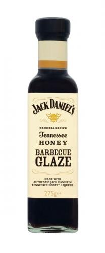 Сoyc &quot;Jack Daniel&#039;s BARBECUE GLAZE Tennessee Honey (для барбекю теннеси медовый) 275 гр.стекло ВНИМАНИЕ! Доставка жидких продуктов (по России) в зимний период времени не производится!

Jack Daniel’s – это легендарное имя и торговая марка, известная по всему миру. Виски этой торговой марки любит каждый, а узнаваемая этикетка и шрифт читается даже с дальнего расстояния. Но Jack Daniel’s – это не только виски, а еще и вкуснейшие соусы! Соус Jack Daniel’s - это уникальный продукт премиум-класса, который производится с использованием настоящего теннессийского виски Jack Daniel’s. Благодаря тщательно подобранным и идеально дозированным компонентам, соус имеет гладкую шелковистую текстуру, насыщенный вкус с яркими карамельными нотками и пикантный аромат. Он великолепно дополняет любые блюда, приготовленные на гриле; может использоваться в качестве соуса, глазури или маринада. Придает готовым продуктам аппетитный глянцевый блеск.